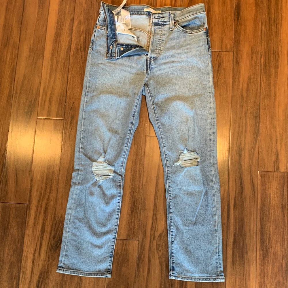 Levi’s Wedgie Straight Stretch